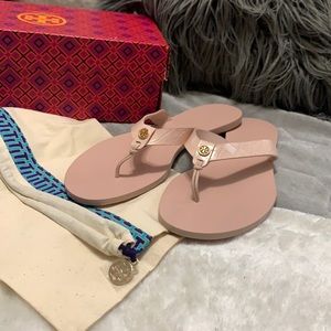 New with tag Tory Burch sandals